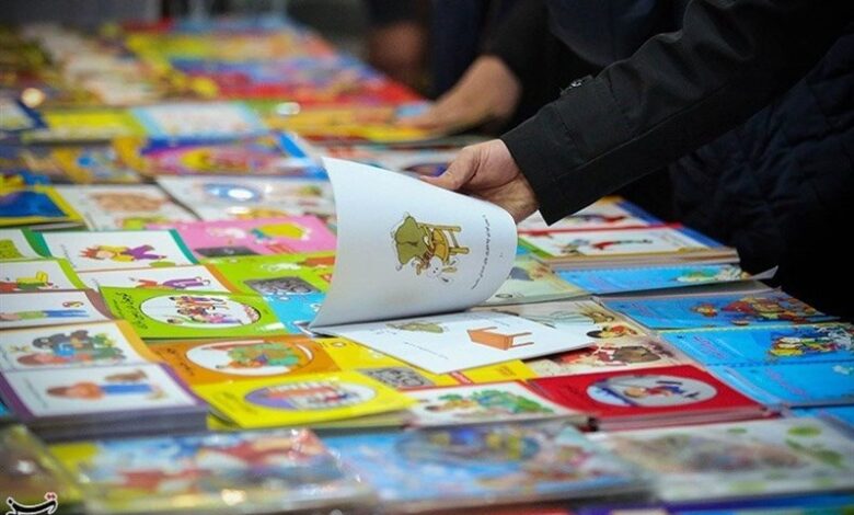 Photo of افزایش قیمت ۵ درصدی کتاب در اردیبهشت ماه/ترجمه‌ها بازار نشر کودک و نوجوان را قبضه کردند